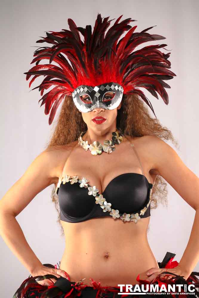 What a blast to get to shoot with a gorgeous Tahitian Dancer.  Ne-Ne was looking for shots to use to promote herself, and I got an opportunity to shoot something truly beautiful and interesting.